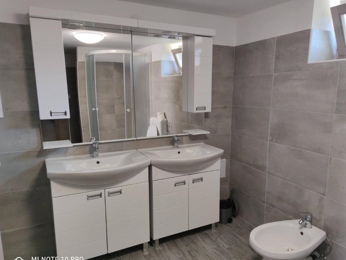 Das Blaue Haus Guesthouse - Kovacshida Εξωτερικό φωτογραφία